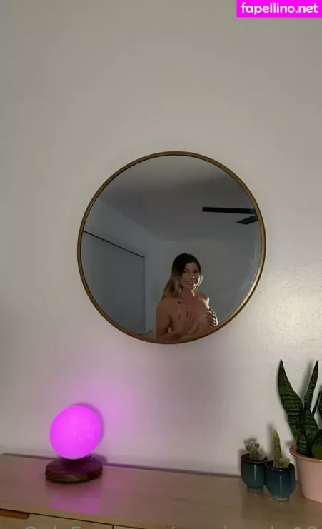 Zoeybrooks18 OnlyFans Thumbnail #6xB7Zqp8R7