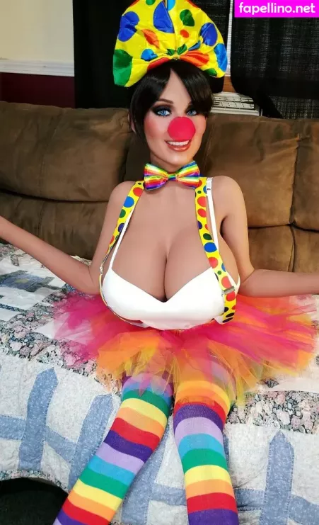 Zoeyclown OnlyFans Thumbnail #AWNhIg21Vn