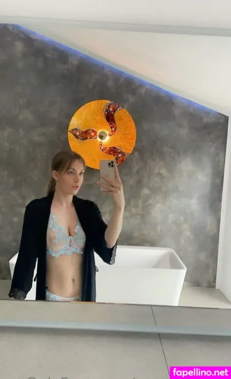 Zoeydaria OnlyFans Thumbnail #lD1FrX3lgy