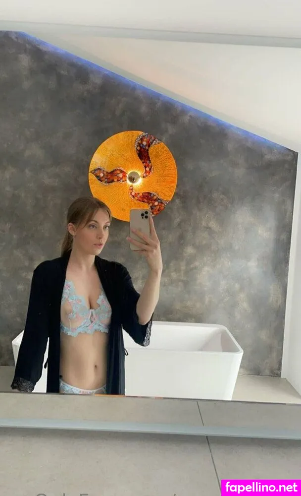 sweetjulia03, zoeydaria, zoeyydaria Nude Leaked OnlyFans Photo #lD1FrX3lgy