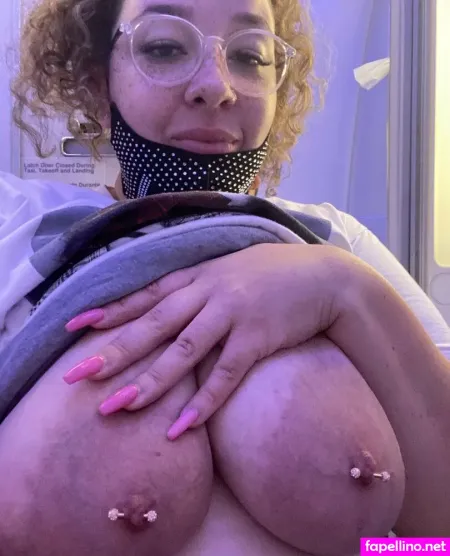 Zoeyenvy OnlyFans Thumbnail #OfKkKzOeEd