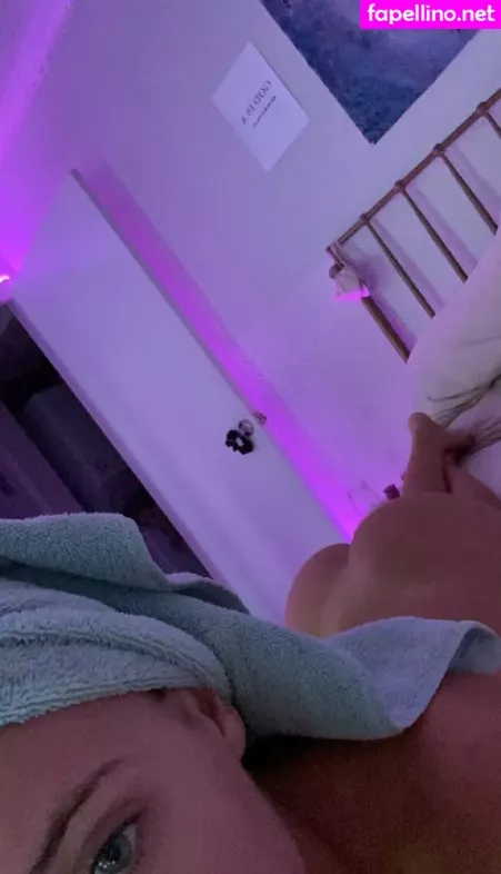 Zoeyisasiren OnlyFans Thumbnail #lAd1X9mc9G