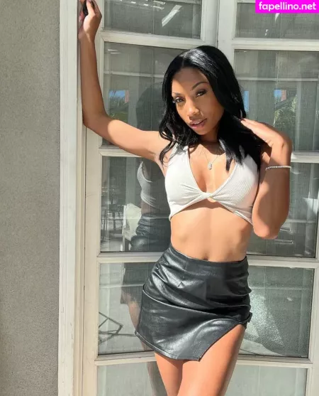 Zoeyjay OnlyFans Thumbnail #xtLKULRgfS