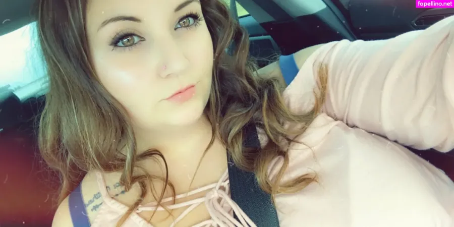 Zoeykatexo2 OnlyFans Thumbnail #BD8xqX9YuS