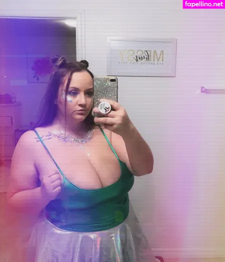 Zoeykatexo2 OnlyFans Thumbnail #ep7N20CByb