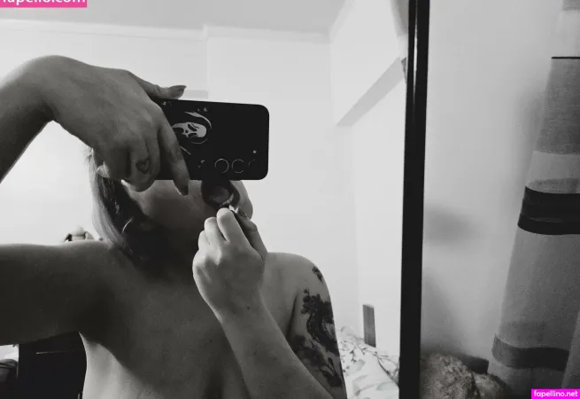 Zoeykittyx OnlyFans Thumbnail #bAOx0TM0bK