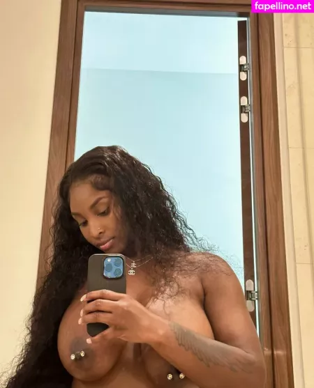 Zoeynae OnlyFans Thumbnail #Iqxzodmdxv