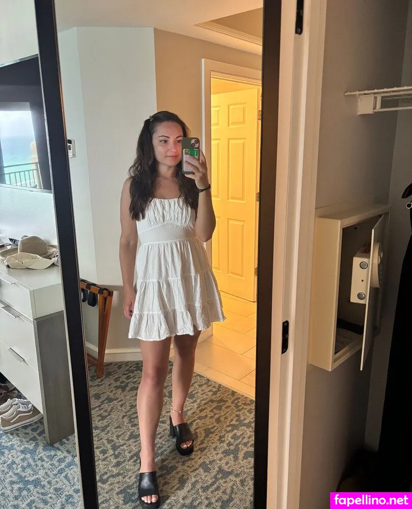 princesszoe420, radiantzoe, zoey___parker Nude Leaked OnlyFans Photo #etZJB3sPdr