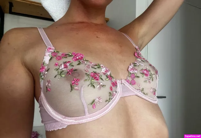 Zoeyrides OnlyFans Thumbnail #z8vNofsiie