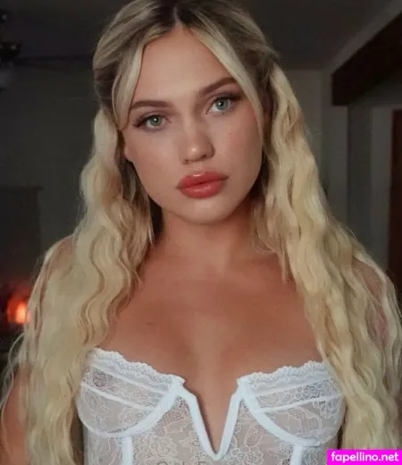 Zoeysasiren OnlyFans Thumbnail #ru7wyfOp27