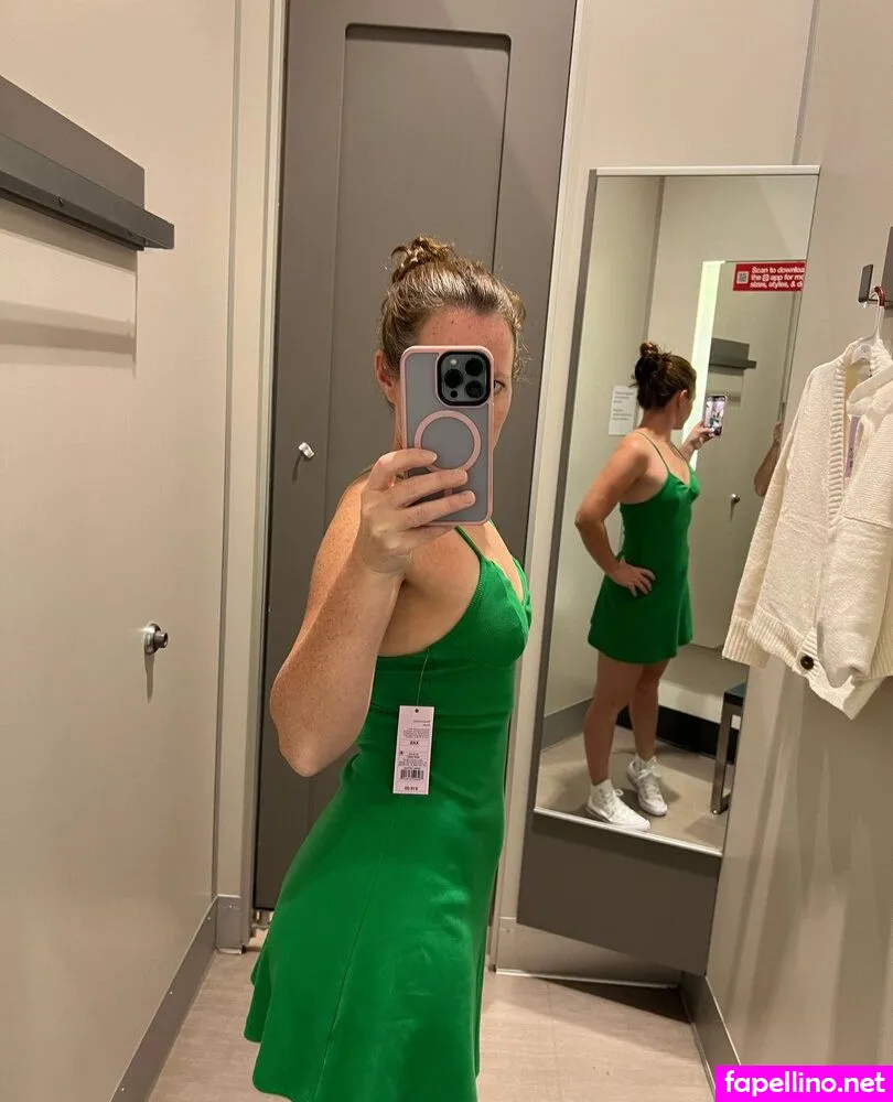 robdeanhoskins, zoeytryingnewthings Nude Leaked OnlyFans Photo #iM45AZItRx