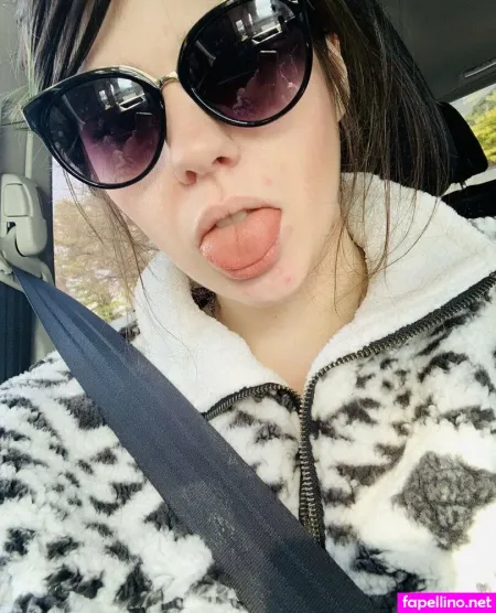 Zoeyxwildefree OnlyFans Thumbnail #9v1V8toijt