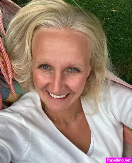 Zoeyzone Main Profile Photo