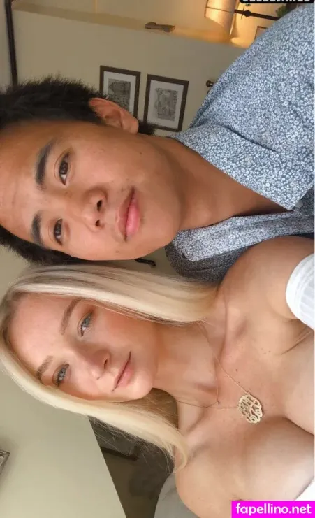 Zola Bzdek OnlyFans Thumbnail #7Wy3WPm2Mf