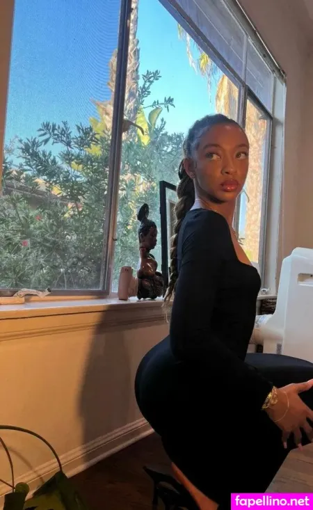 Zolee Griggs OnlyFans Thumbnail #IXNhJBAzRC