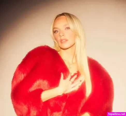 Zolita OnlyFans Thumbnail #B05ftqlnr4