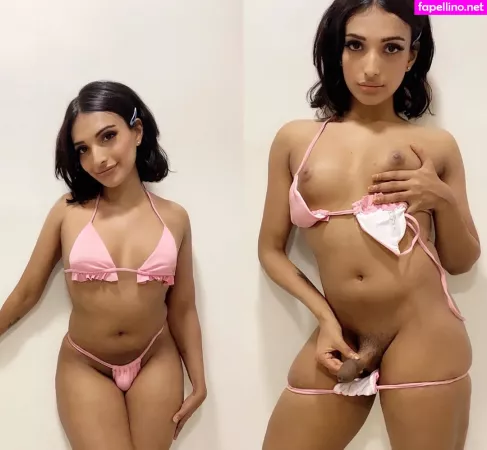 Zorilee OnlyFans Thumbnail #GtLyy9rjMv