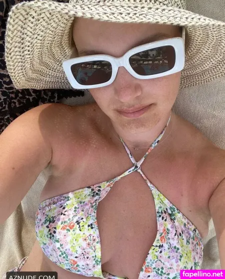 Zoryana Rudenska OnlyFans Thumbnail #fiz3dAsI8q