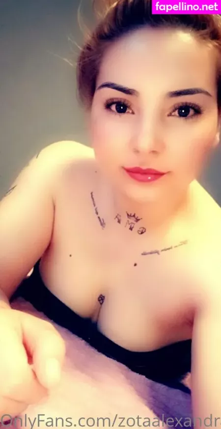 Zotaalexandra OnlyFans Thumbnail #HCh9pAi9bi