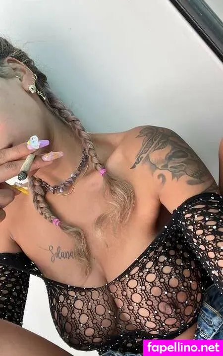 Zoviely OnlyFans Thumbnail #UzyXto9SdI