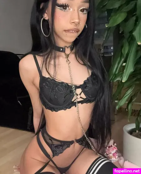Zoweybunny OnlyFans Thumbnail #0EcFOg0Zam