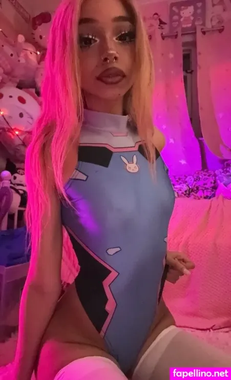 Zoweybunny OnlyFans Thumbnail #LYoOEdUOBr