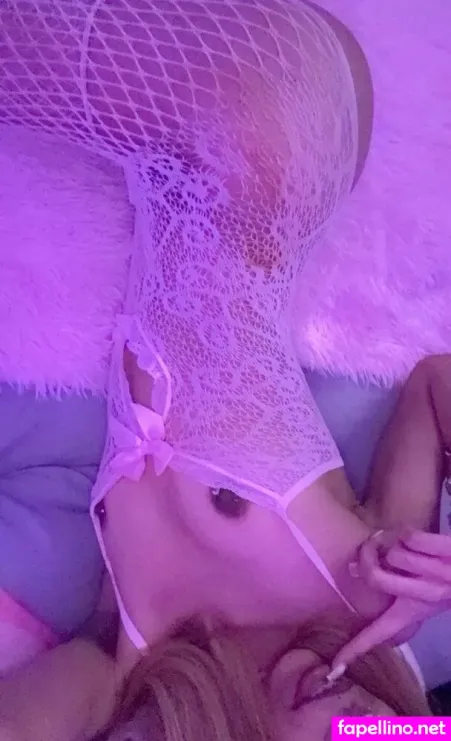 Zoweybunny OnlyFans Thumbnail #SgSx9gxMQZ