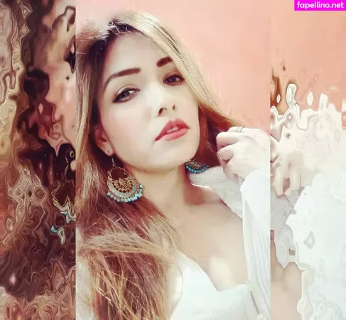 Zoya Rathore OnlyFans Thumbnail #5ZeIWPJcCm