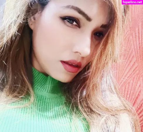 Zoya Rathore OnlyFans Thumbnail #EQz9wBWY9m