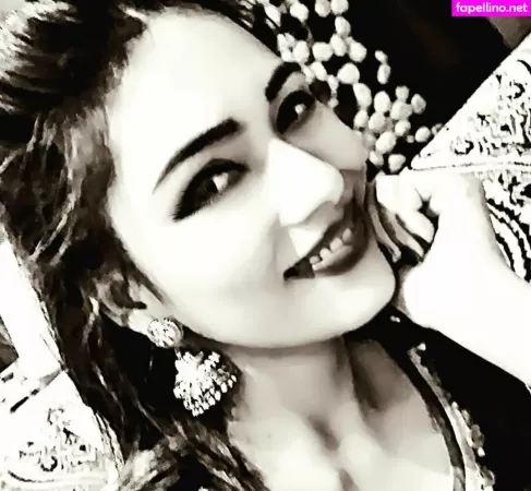 Zoya Rathore OnlyFans Thumbnail #Nd48e6Otmb