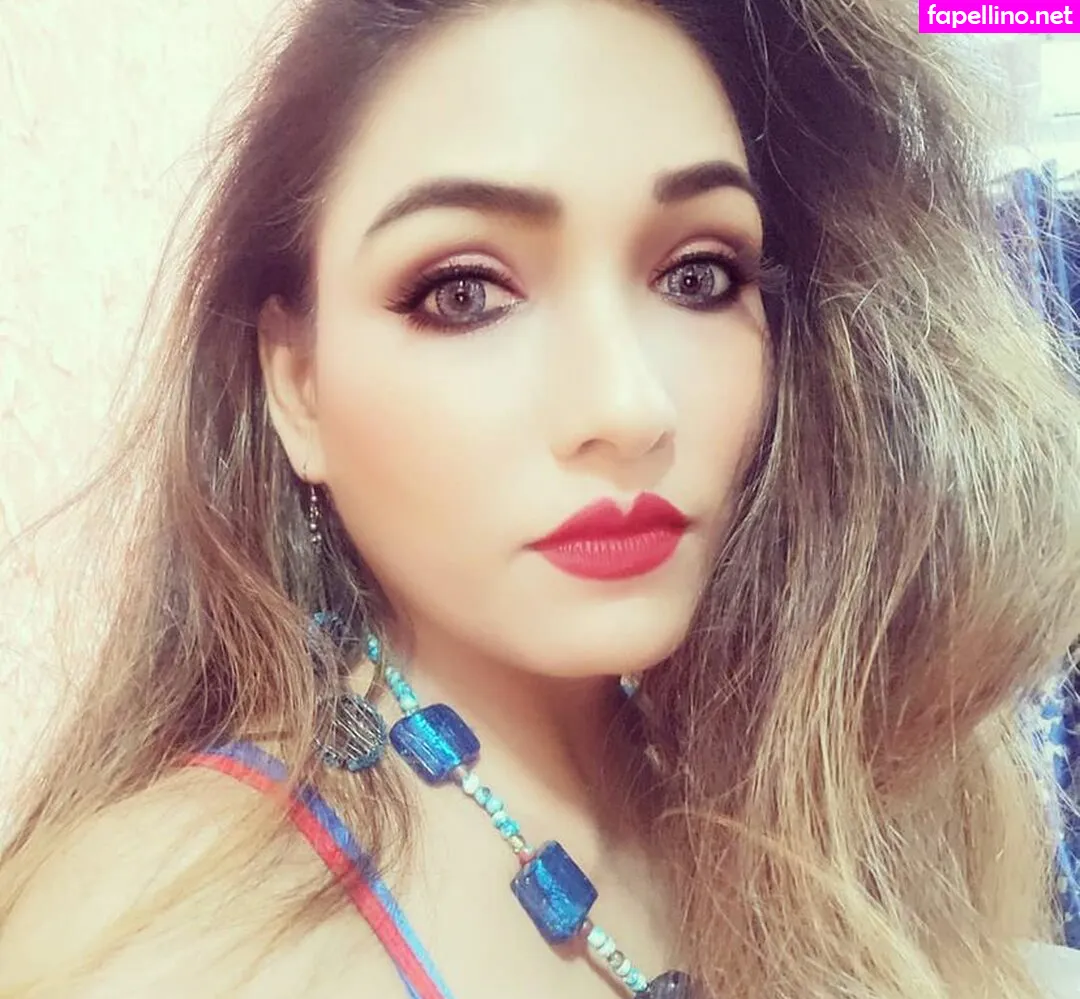 zoya.rathore333 Nude Leaked OnlyFans Photo #XxUYj7pnPp