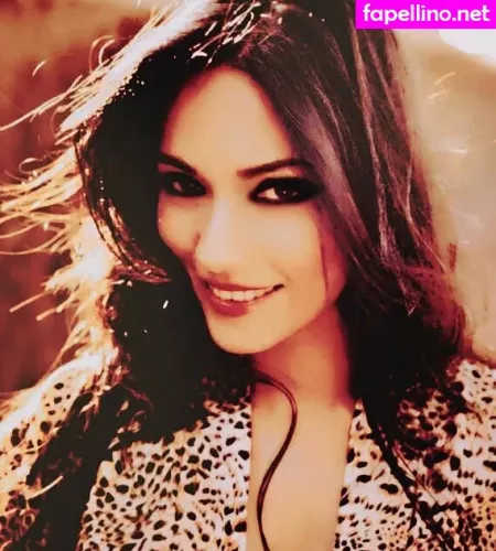 Zoya Rathore OnlyFans Thumbnail #aSH0reR70O