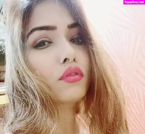 Zoya Rathore OnlyFans Thumbnail #hRCjlwJdl5