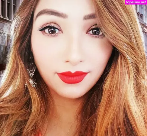 Zoya Rathore OnlyFans Thumbnail #p4gjJvqJTm