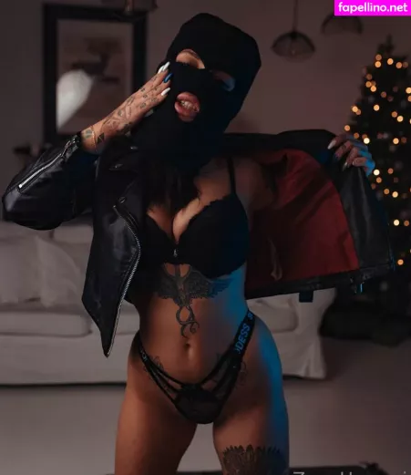 Zoyaharamixo OnlyFans Thumbnail #vHzV7R1VZa