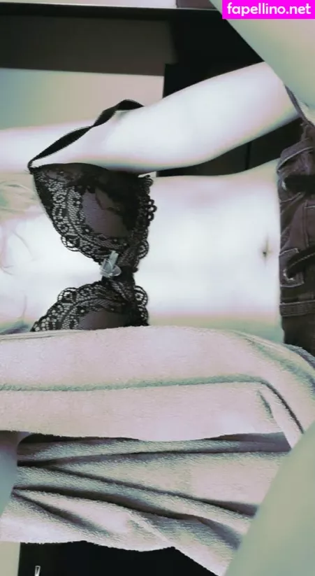 Zswaez OnlyFans Thumbnail #0grg3JKF3f