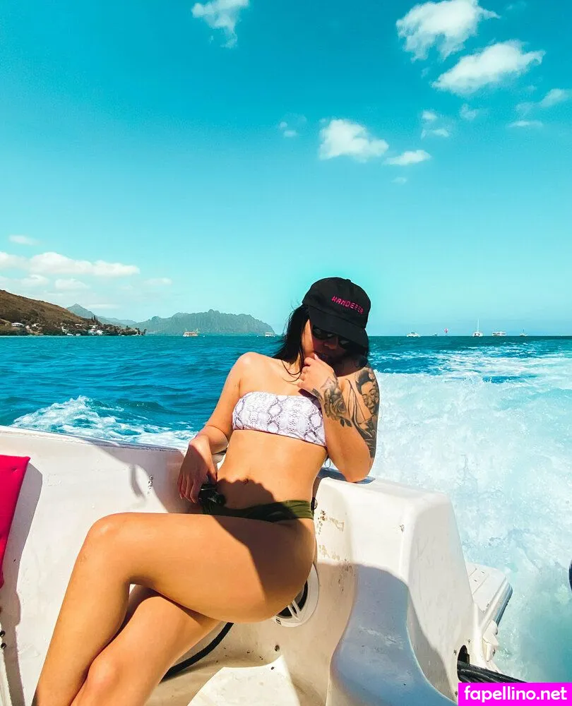 zumikamii, zumiyumii Nude Leaked OnlyFans Photo #4VqP7RKy12