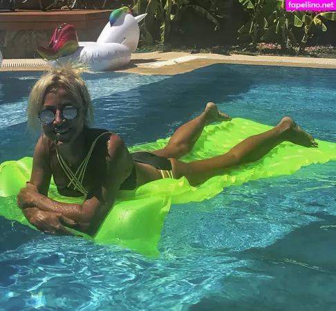 Zumrut Nural Dorman OnlyFans Thumbnail #dK0w5v4jSd