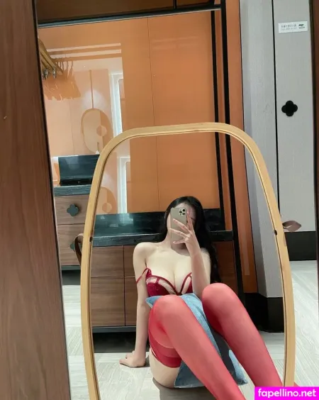 Zuo Gongzi OnlyFans Thumbnail #2b5somZ3Jh