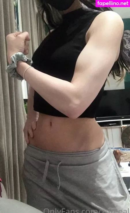 Zureeal OnlyFans Thumbnail #eEufJK9EOc