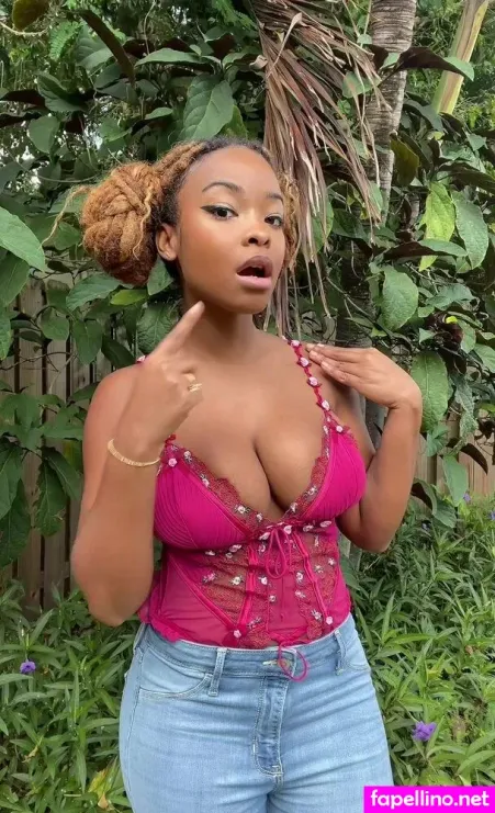 Zuribella OnlyFans Thumbnail #uHDzkQYdfI