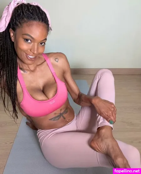 Zurihill OnlyFans Thumbnail #TthRAeMSVw