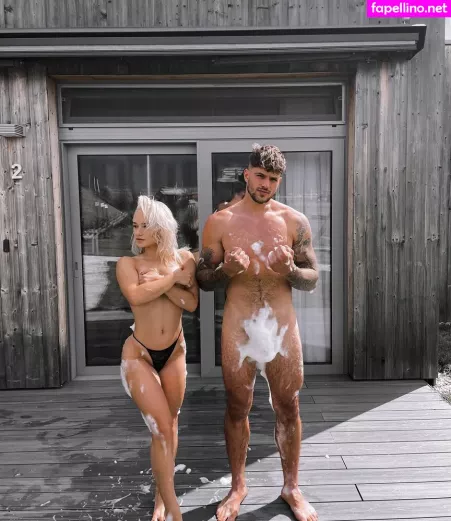 Zuzana Kardos OnlyFans Thumbnail #0ayBgxBceS