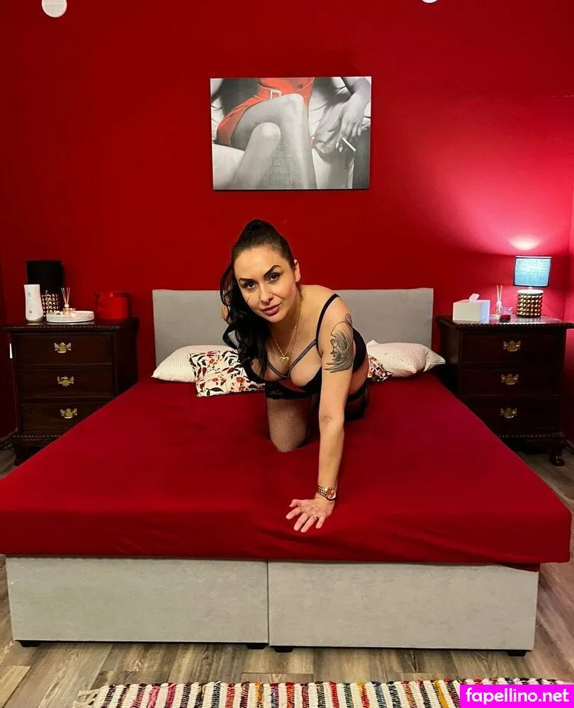 mama.zlazov, zuzanaamam Nude Leaked OnlyFans Photo #YMhz5bojvH