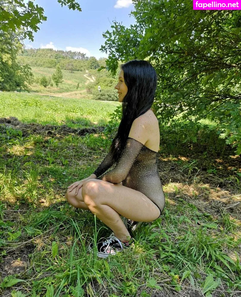 zuzaninka1, zuzaninka321 Nude Leaked OnlyFans Photo #TOEx4aEBM3